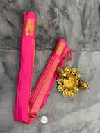 Premium Gadwal Pattu - Kuttu Border, Butta - GA07RB002