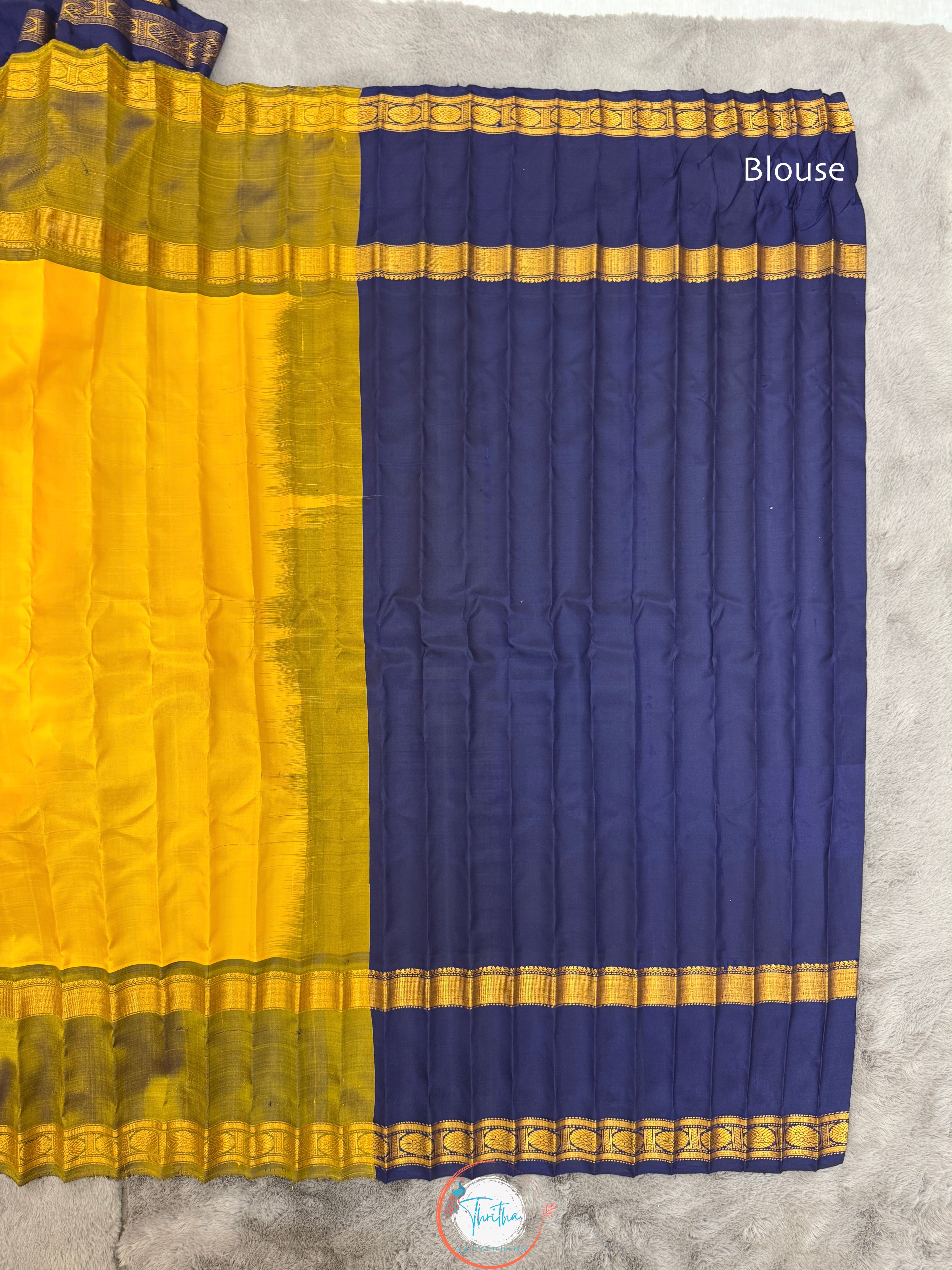 Premium Gadwal Kuttu Butta - Gap Border - GA07RB003